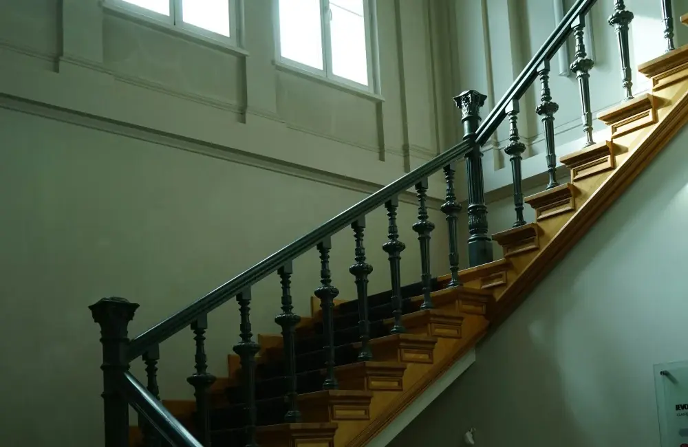 Reinigung von Treppenhäusern